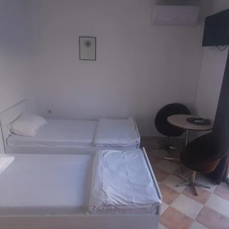 паи хост * بلوفديف